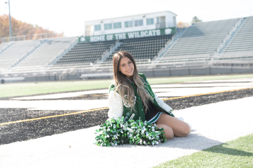 Mayfield High School, Cheerleader